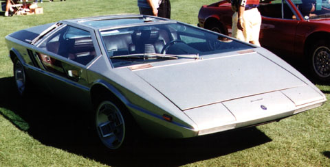 maserati boomerang