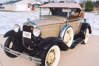 Model A Deluxe Roadster Conver