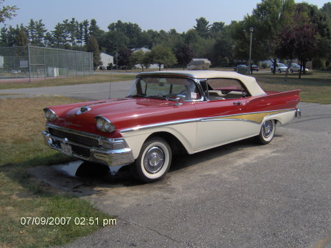 Fairlane 500 Sunliner