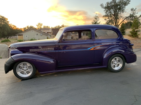 2 door Sedan